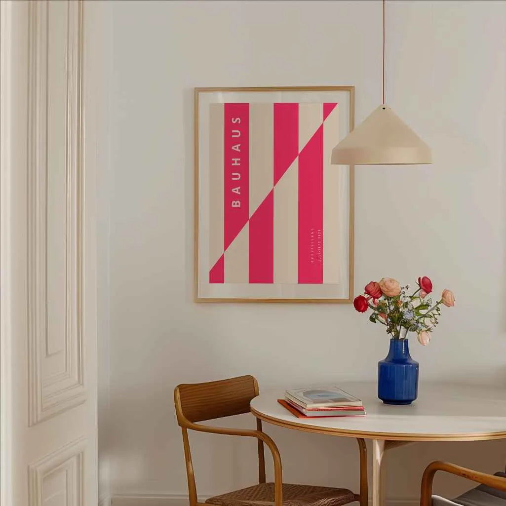 Bauhaus Struttura A Linee Rosa Poster