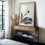 botanischer poster im wohnzimmer minimalistische wanddekoration beige schwarz